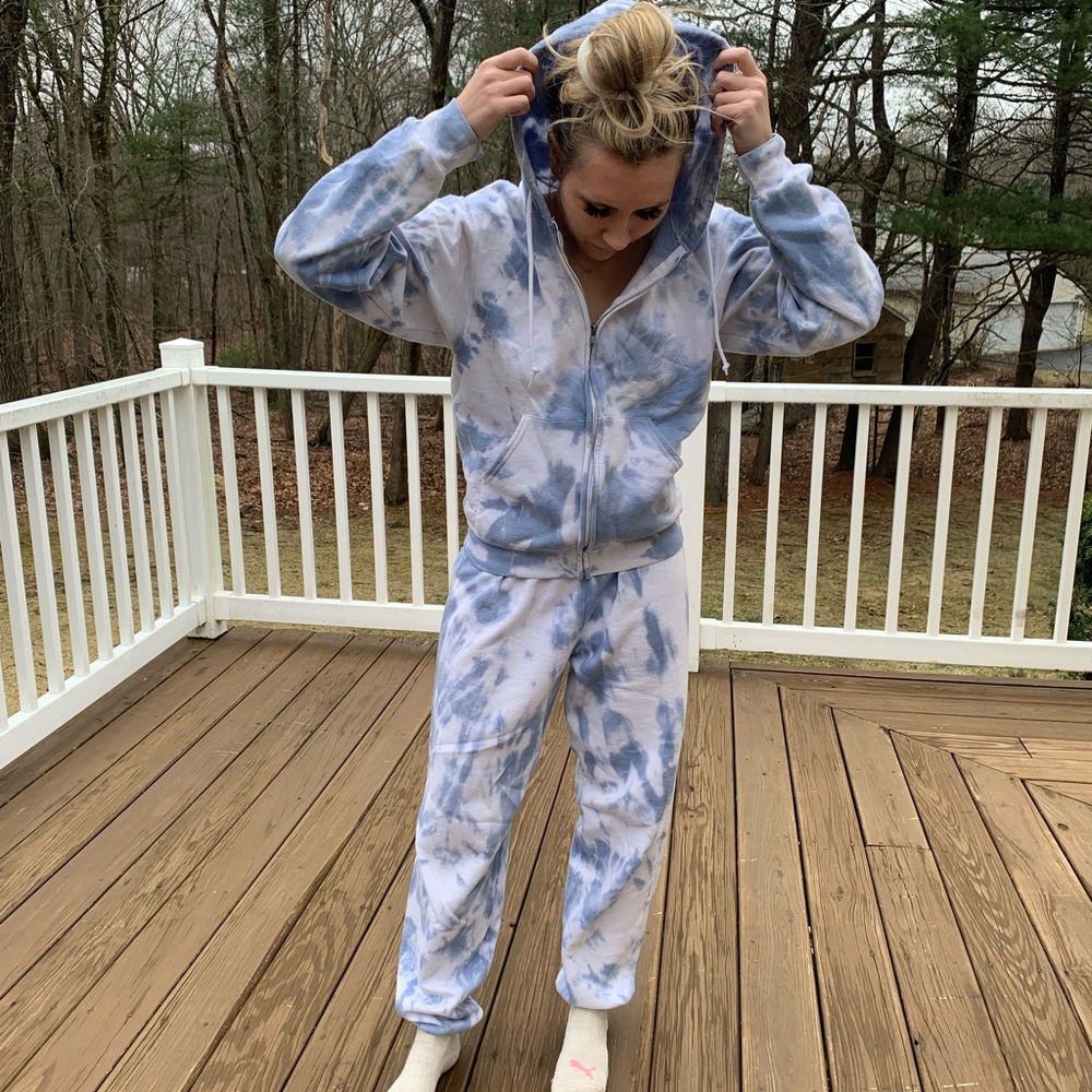 Tie dye sweatsuit